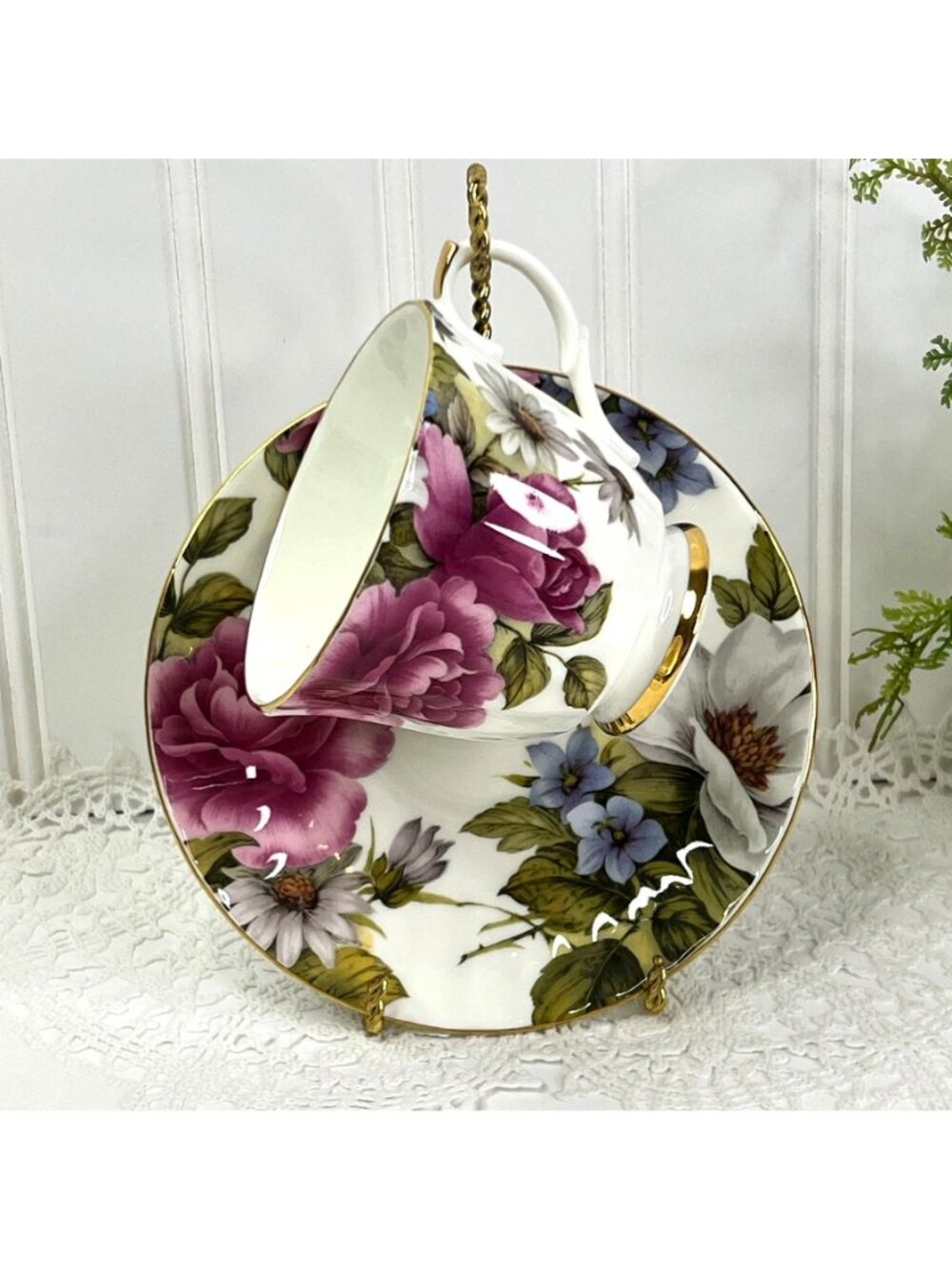 Duchess Fine Bone China Footed Teacup & Saucer Pink Floral Gold Trim England